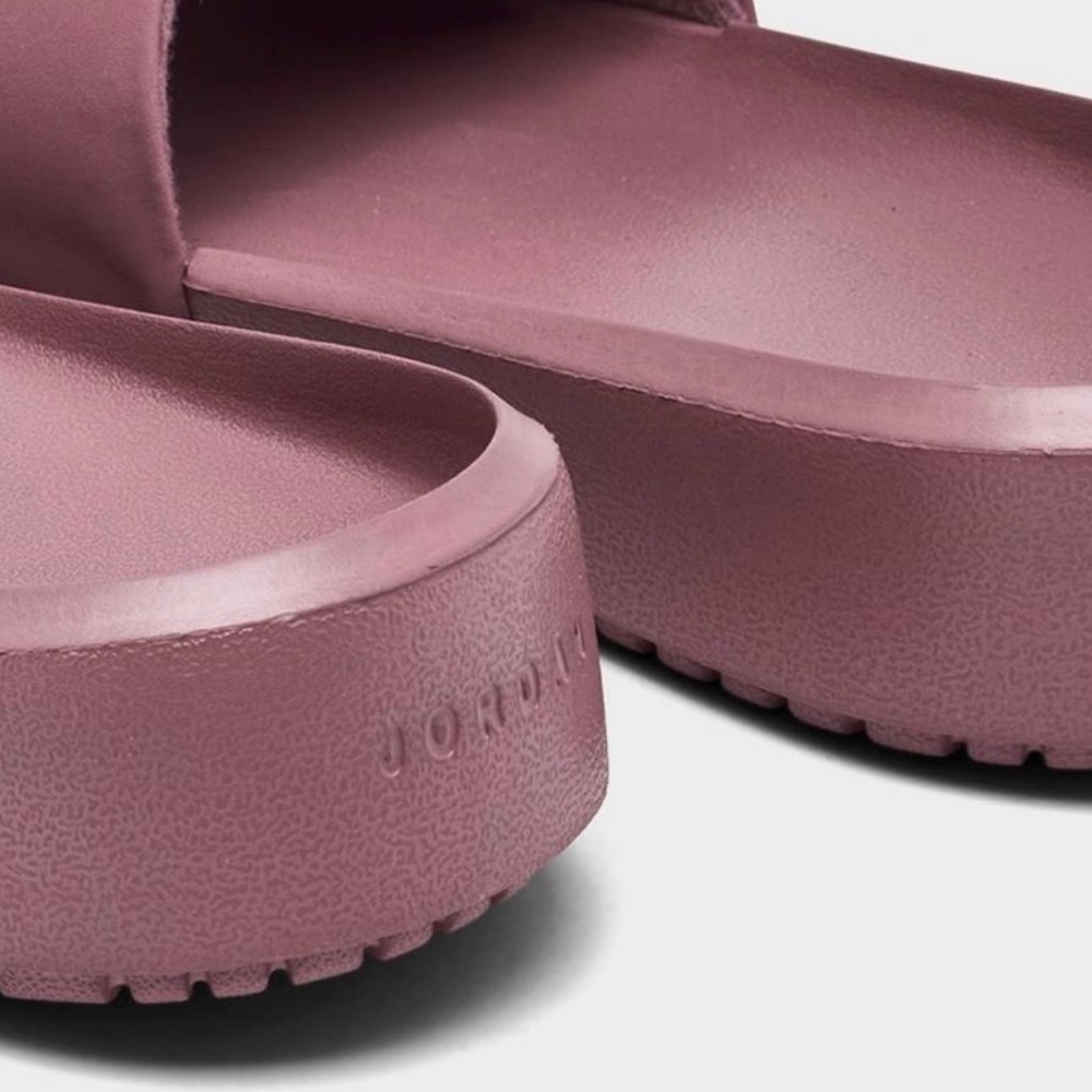 Nike Jordan Nola Slide Sandal Women’s Size 9 Light Mulberry CZ8027-500 New W/B - Picture 9 of 9